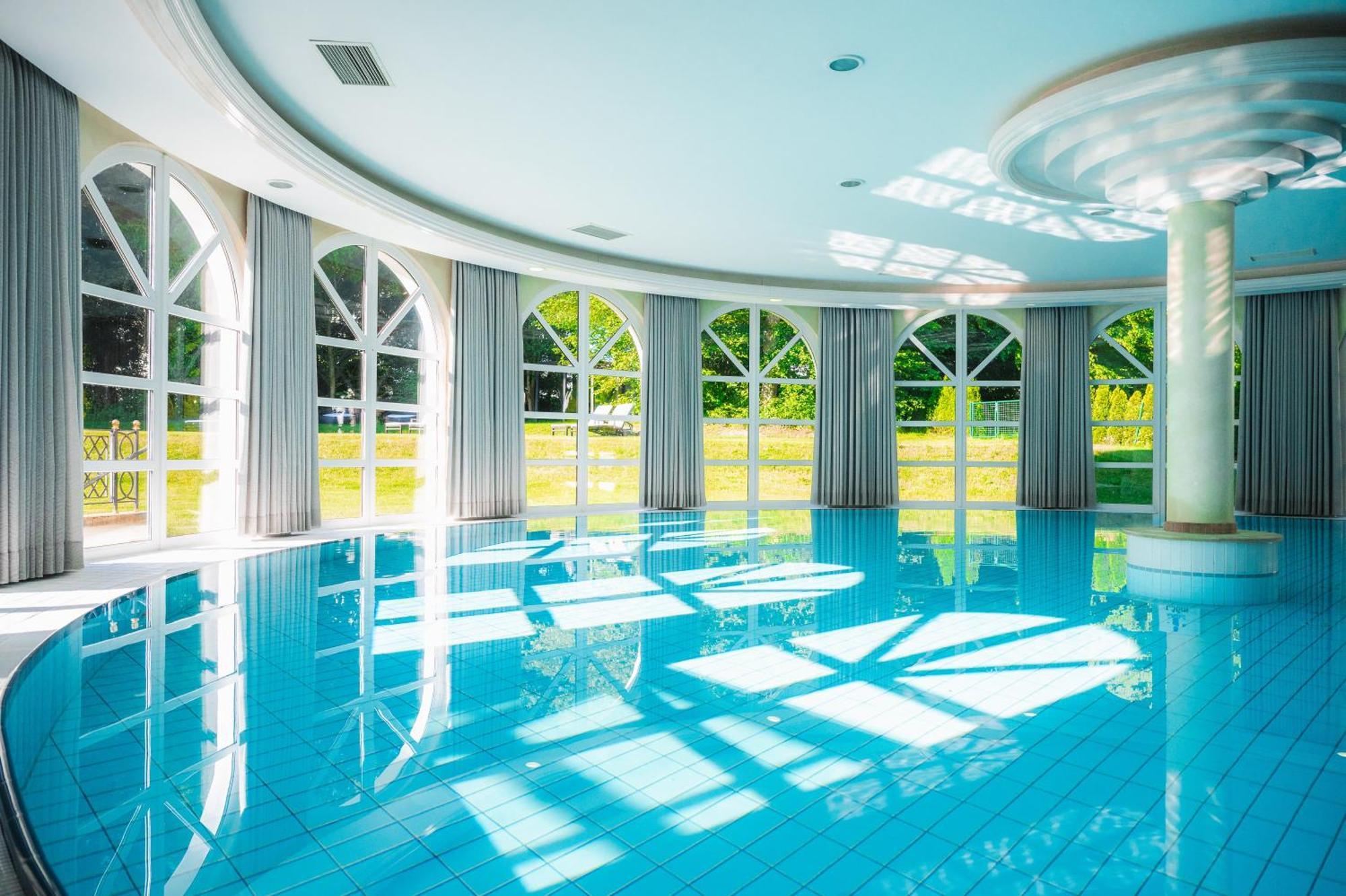 Steigenberger Hotel Der Sonnenhof บาดวือริสโฮเฟิน ภายนอก รูปภาพ
