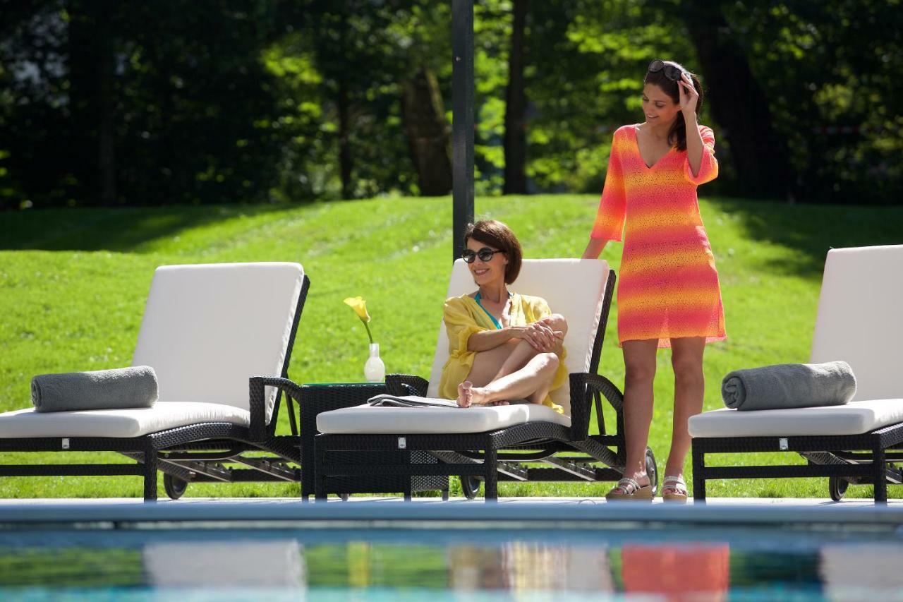 Steigenberger Hotel Der Sonnenhof บาดวือริสโฮเฟิน ภายนอก รูปภาพ